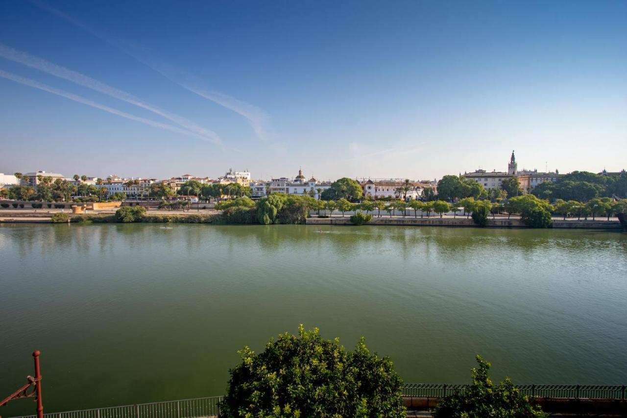 Betis Views 4 Pax Siviglia